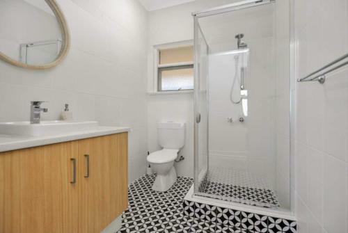 Salty's 4br Beachfront With Wifi And Pet Friendly