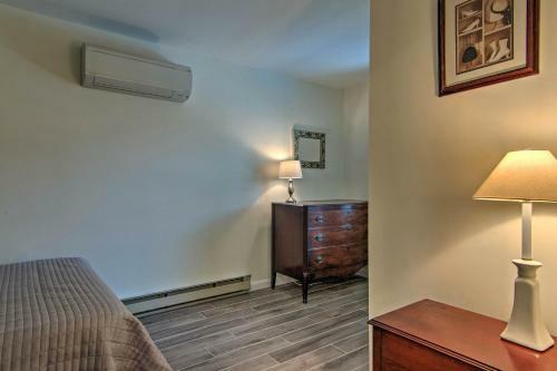 Updated Bethany Beach Home With Deck - 1 Mi To Ocean!