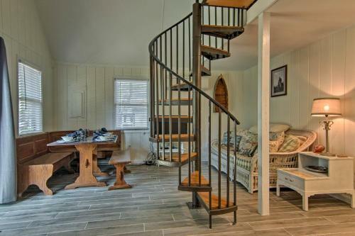 Updated Bethany Beach Home With Deck - 1 Mi To Ocean!