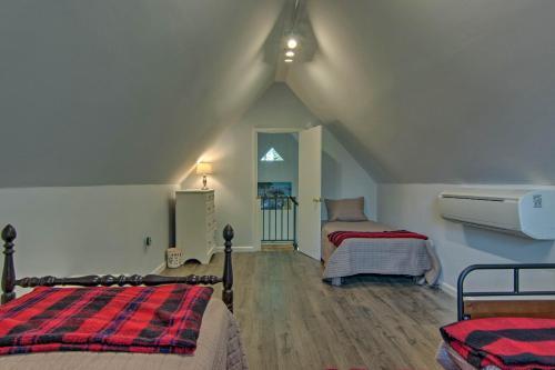 Updated Bethany Beach Home With Deck - 1 Mi To Ocean!