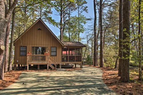 Updated Bethany Beach Home With Deck - 1 Mi To Ocean!