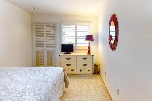 Hidden Harbour -- 311 Ocean View Parkway