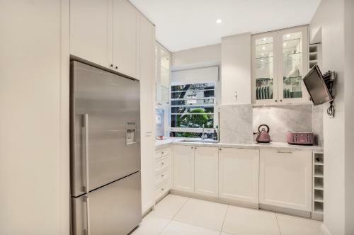 Premium Double Bay 3 Bedroom Apartment