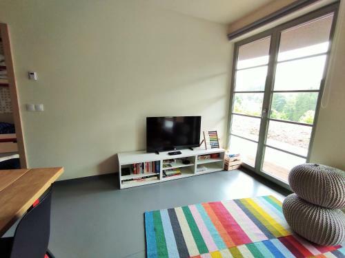Apartm�ny ?�?ky Lll