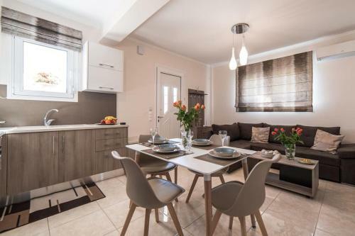 Effie's Two Bedroom Apartment