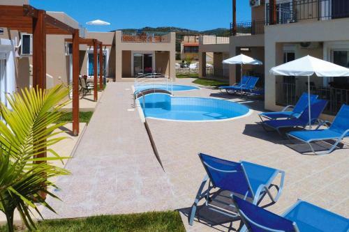 Villa In Nopigia With Garden