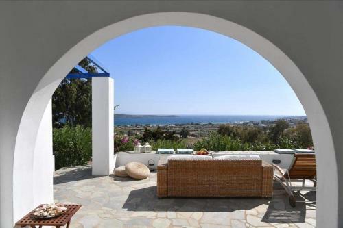 Villa Blue & White At Golden Beach