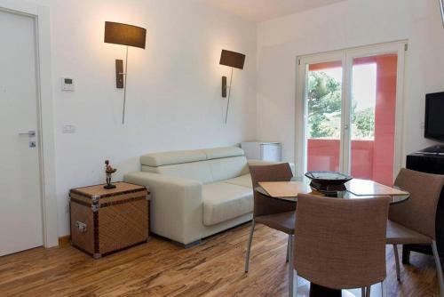 Apartment 5 Bedrooms Alleluja Resort