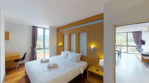 Kamala Beach 1 Bedroom Apartment C12