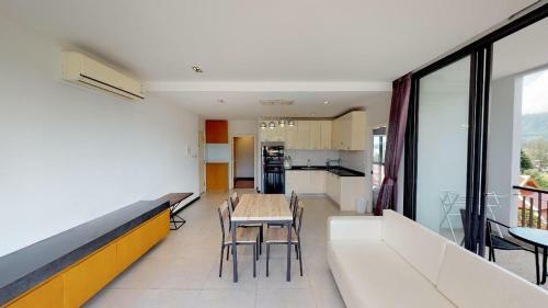 Kamala Beach 1 Bedroom Apartment C12