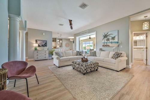 Villa Beautiful 4-bed, 2-bath, Plus Den, W/heated Pool