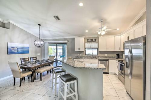 Stunning Cape Coral Home With Open Floor Plan!