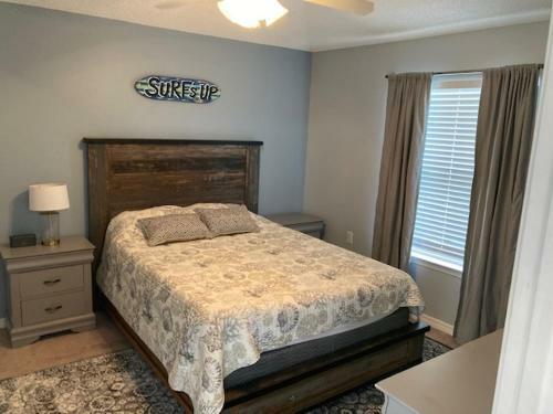 Surfside Cottage Near Navarre Beach