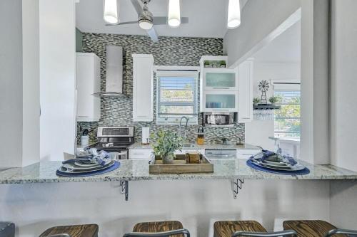 Grand Getaway Villa 801