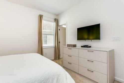 New Solterra 11 Bdm Villa - Free Resort Ameneties Villa