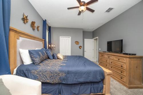8812cruden Villa