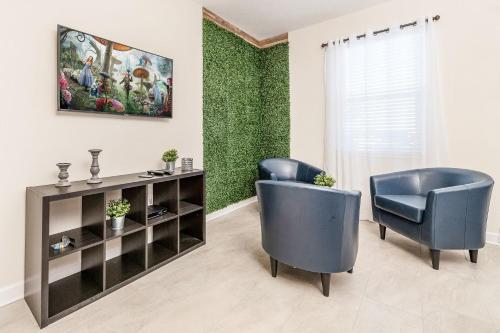 Beautiful Home With Game Room