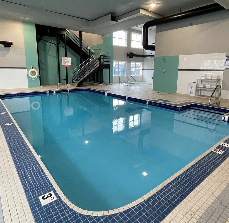 Hotel Comfort Inn & Suites