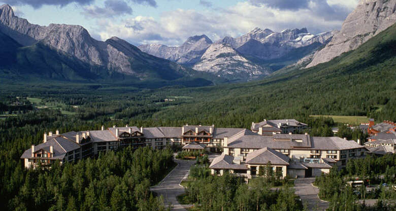Hotel Delta Lodge At Kananaskis