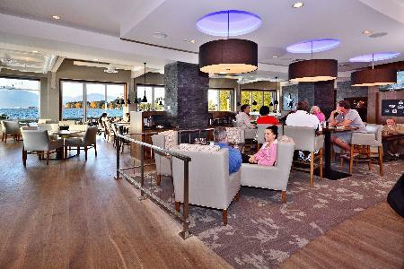 Manteo Resort Waterfront Hotel (deluxe)