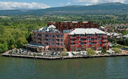 Manteo Resort Waterfront Hotel (deluxe)