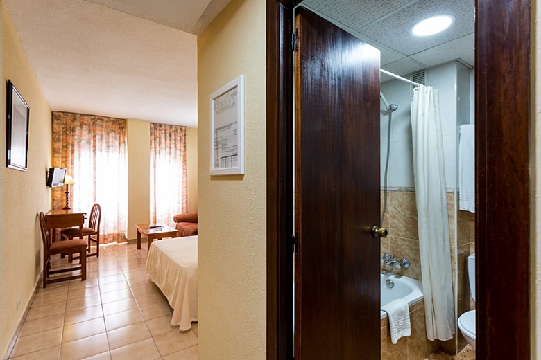 Apartamentos Elegance Resitur