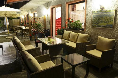 Posada Gasthof Transit