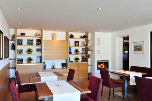 Panorama Hotel Garni B�hlerhof