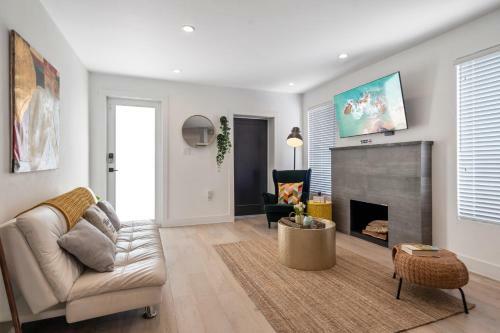 Luxury Modern 5br House @midtown W/guest House