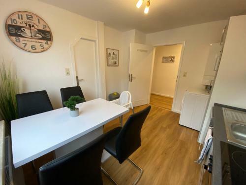 Apartamento Charmante Altbauwohnung An Der Kesselschleuse 3