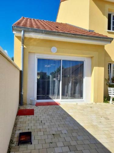 Maison D'une Chambre Avec Jardin Clos Et Wifi A Brevonnes