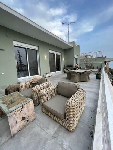Modern Apartment With Sea View Terrace