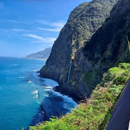 Chal� Seixal-sea View