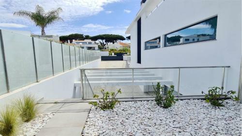 Villa Waterfall - Luxury Villa 10min From The Center