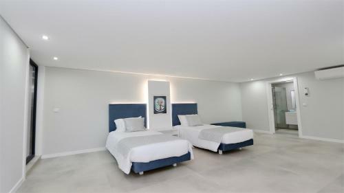Villa Waterfall - Luxury Villa 10min From The Center