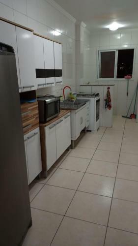 Apartamento Novo / 2 Vagas De Garagem / Wi-fi