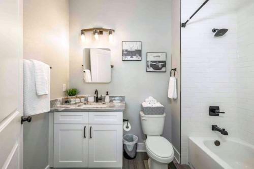 Beautiful Tampa Home Centrally Located!