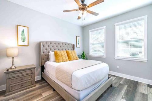 Beautiful Tampa Home Centrally Located!