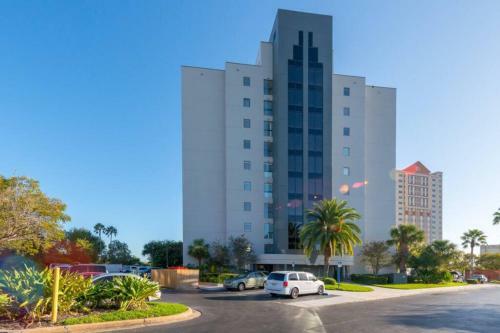 Apartamento Deluxe Studio W/ Lakeview - Free Parking/pool