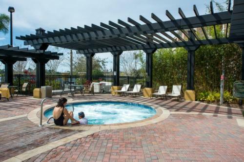 Apartamento Olive's Vista Cay Condo