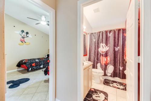 Two Master Bedrooms Pool Home Private Yard