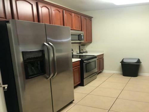 Is2 110 - 3 Bedrooms Near Universal Studios