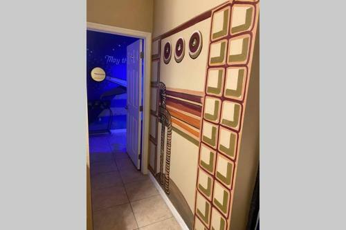 Cozy Comfortable Star-wars Family House W Private Heated Pool