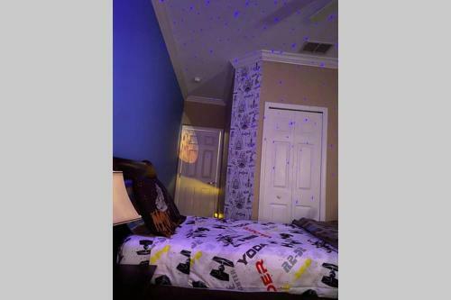 Cozy Comfortable Star-wars Family House W Private Heated Pool
