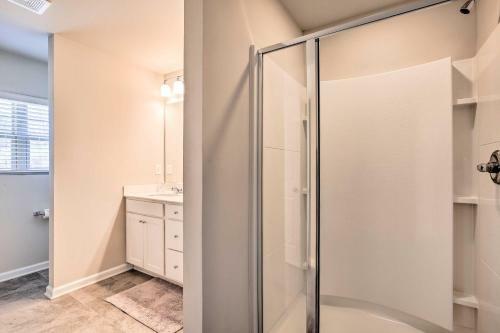 Idyllic Atlanta Townhome About 11 Mi To Dtwn!