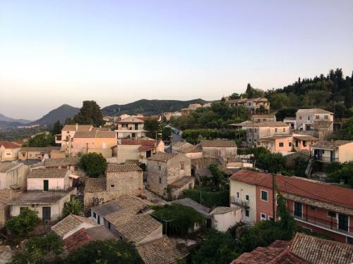 Meadows Views Traditional Stone Villa - Giannades