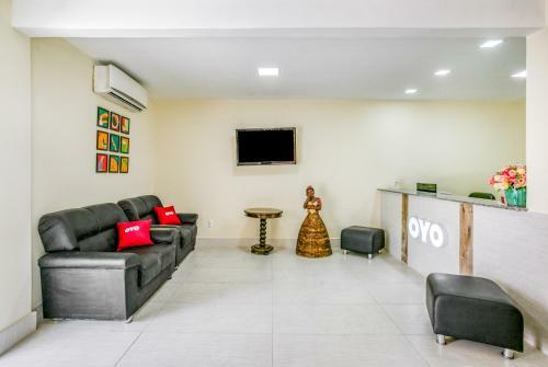 Oyo Nobs Hotel