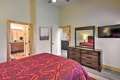 New Construction With Modern Design And Hot Tub!