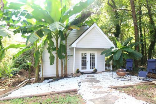 Modern Tiny House Experience