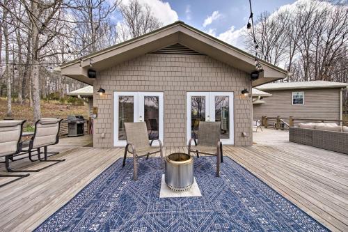 Young Harris Home With Deck And Mountain Views!